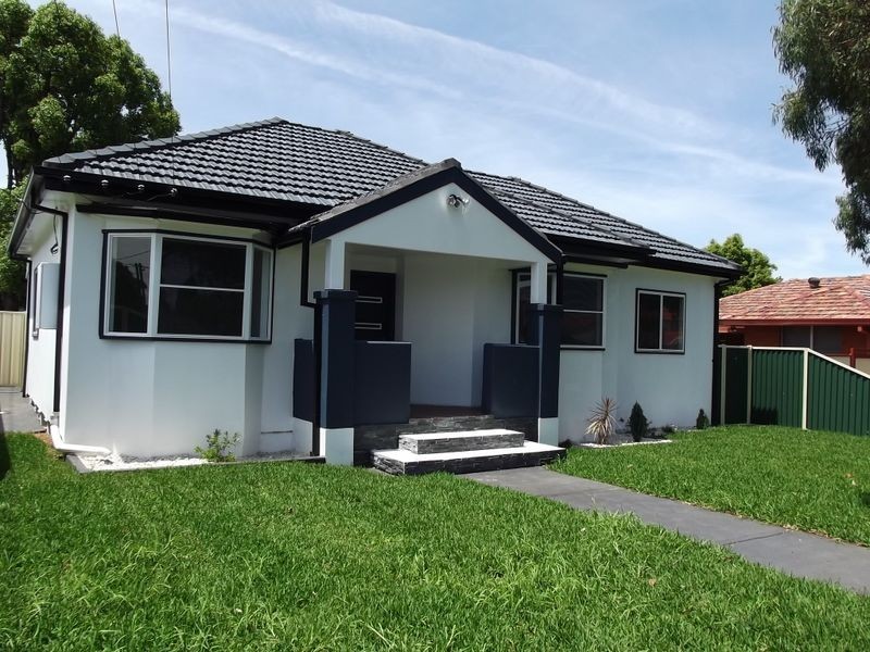 26 Wolseley St, Fairfield NSW 2165