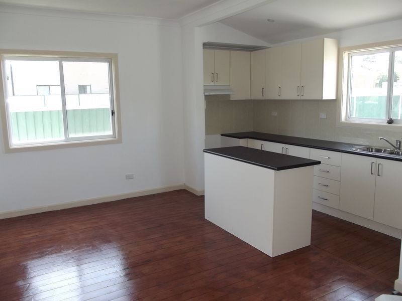 26 Wolseley St, Fairfield NSW 2165