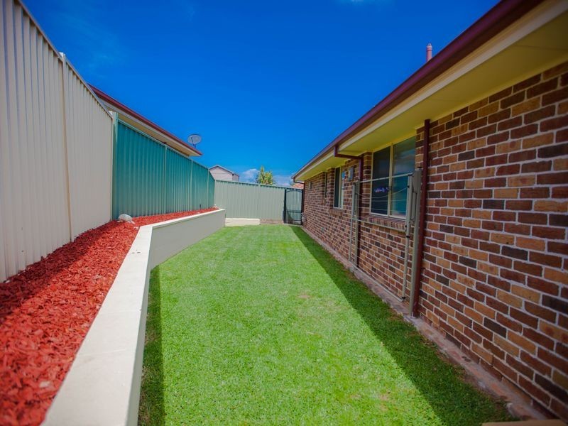 9 Bulli Cl, Prestons NSW 2170