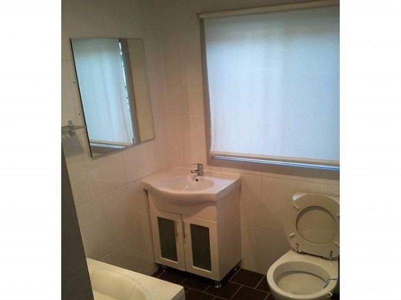 32 Rossiter St, Smithfield NSW 2164