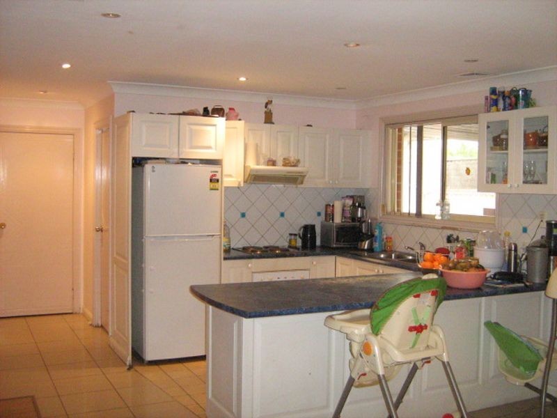 52 Flowerdale Road, Liverpool NSW 2170