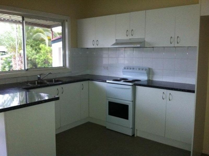 66 Hawkesbury St, Fairfield West NSW 2165