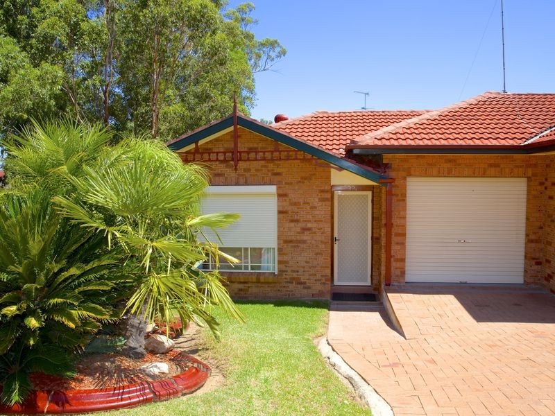 33A Leacocks Lane, Casula NSW 2170