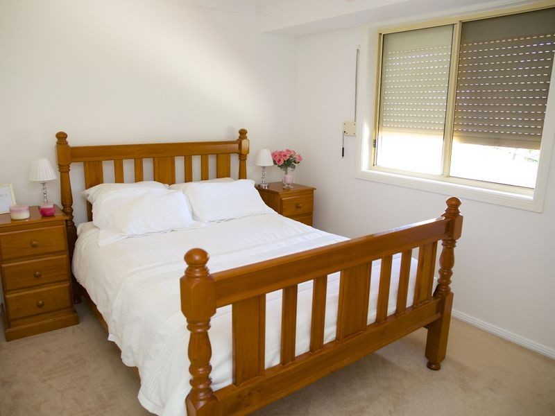 33A Leacocks Lane, Casula NSW 2170