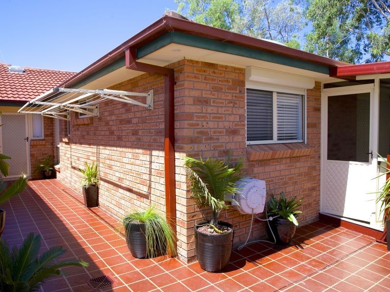 33A Leacocks Lane, Casula NSW 2170
