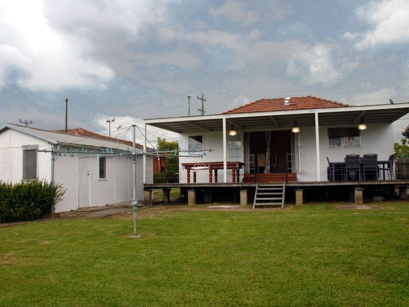 38 Reserve Rd, Casula NSW 2170