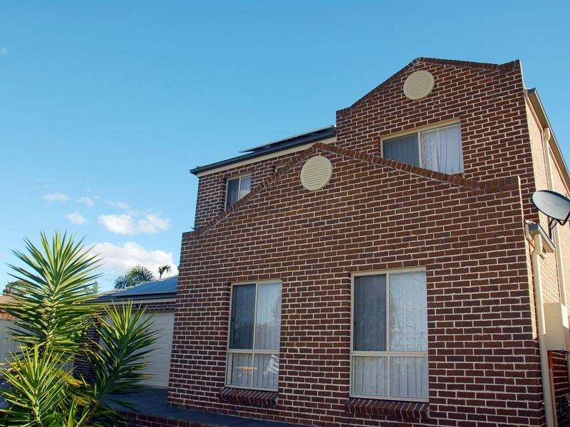 West Hoxton NSW 2171