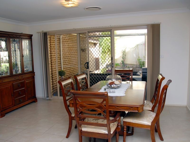 West Hoxton NSW 2171