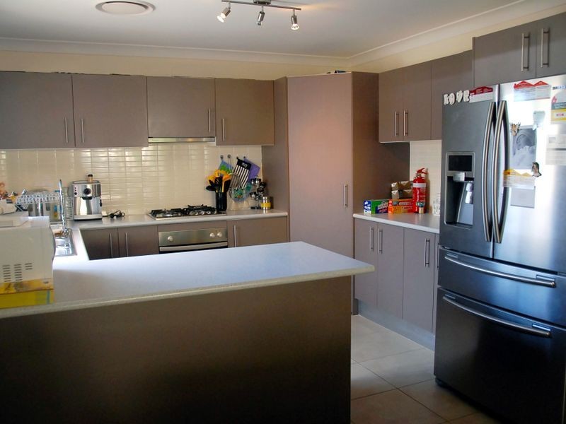 West Hoxton NSW 2171