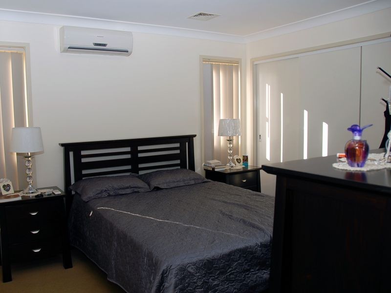 West Hoxton NSW 2171