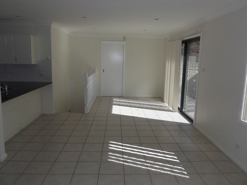 2 Kendall Drive, Casula NSW 2170