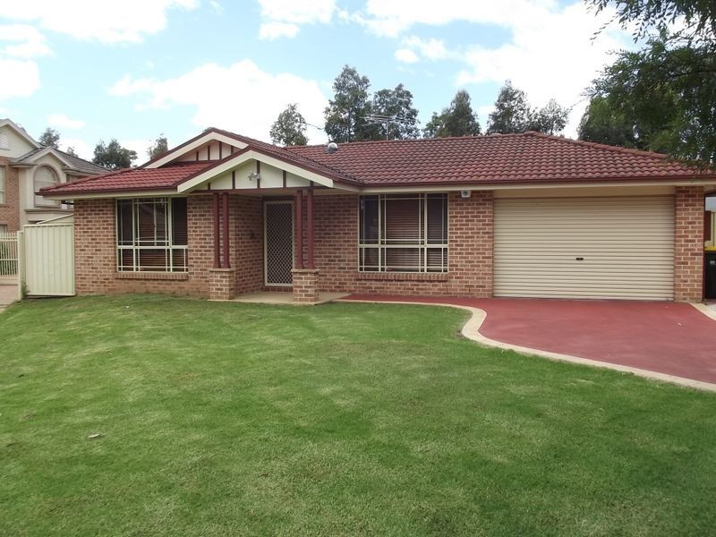 27 Kitchen Pl, West Hoxton NSW 2171