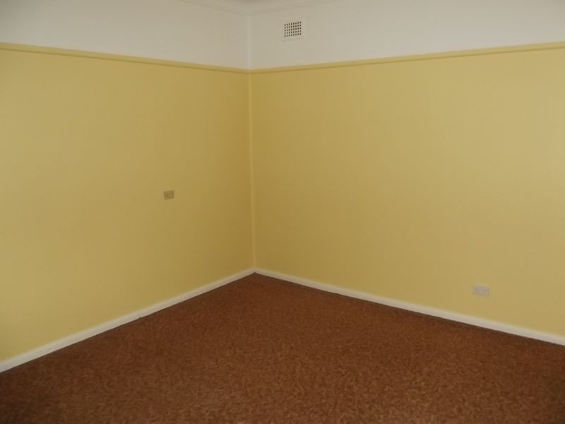 3 Blackwood Ave, Casula NSW 2170