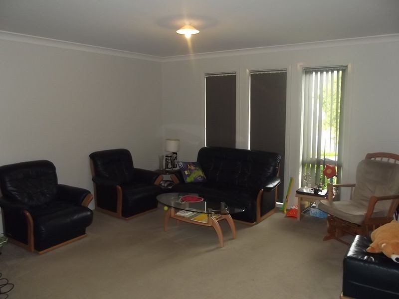 103 Atlantic Bvd, Glenfield NSW 2167