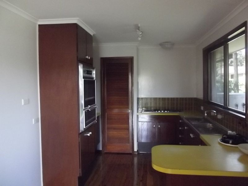 18 Bligh Ave, Lurnea NSW 2170