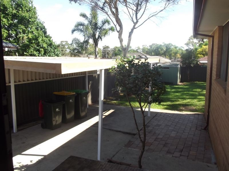 18 Bligh Ave, Lurnea NSW 2170