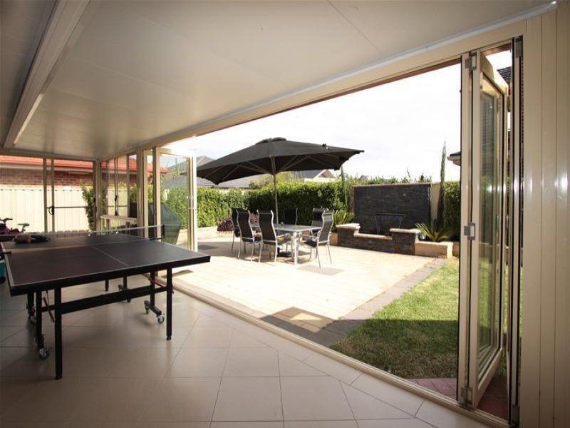 10 Molise St, Prestons NSW 2170
