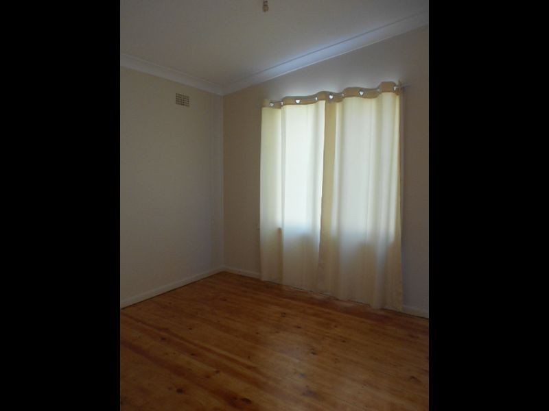 16 Lawrence Hargrove Road, Warwick Farm NSW 2170