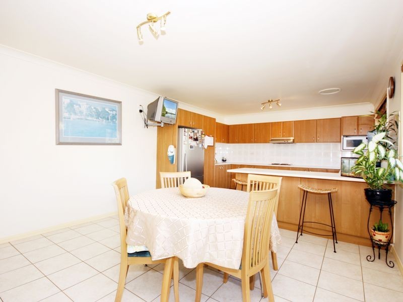 7/8 Boldrewood Ave, Casula NSW 2170