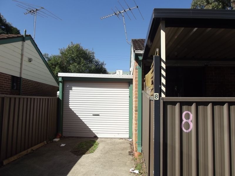 Macquarie Fields NSW 2564