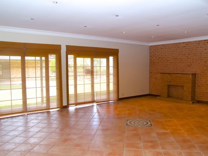 Denham Court NSW 2565