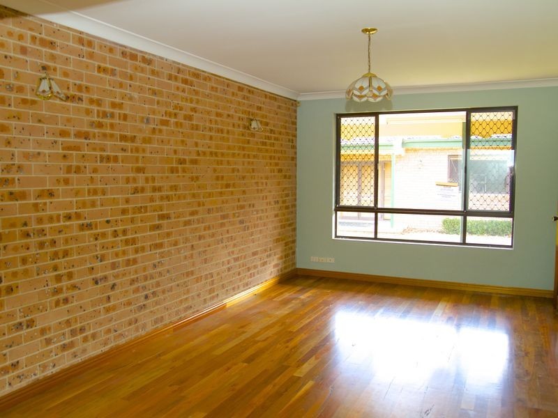 Denham Court NSW 2565