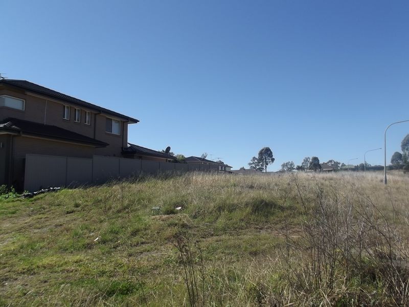 51 Mullenderree St, Prestons NSW 2170