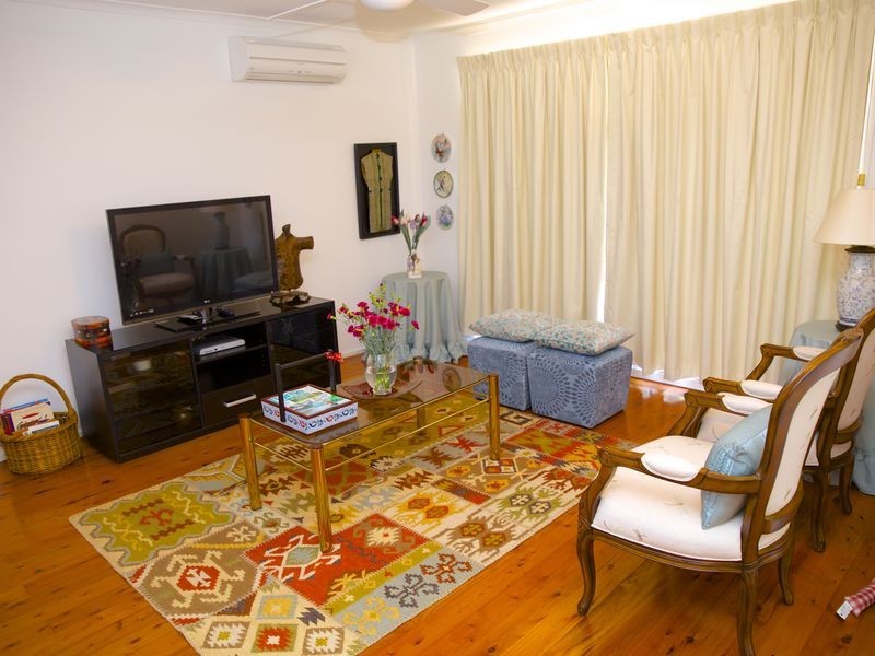 Macquarie Fields NSW 2564