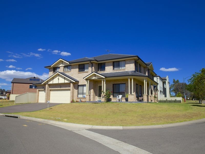 61 Lycett Avenue, West Hoxton NSW 2171