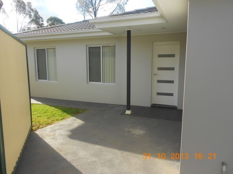 18A Rosehill Close, Casula NSW 2170