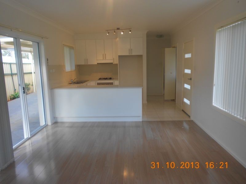 18A Rosehill Close, Casula NSW 2170