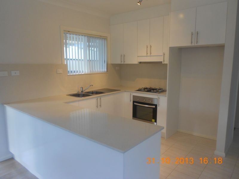 18A Rosehill Close, Casula NSW 2170