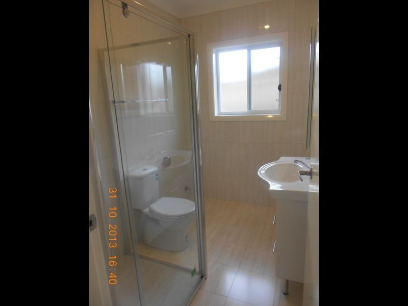 18A Rosehill Close, Casula NSW 2170