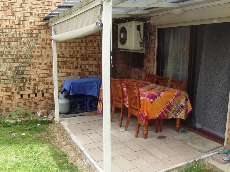 226 Harrow Rd, Glenfield NSW 2167
