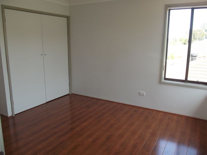 60 St Andrews Bvd, Casula NSW 2170