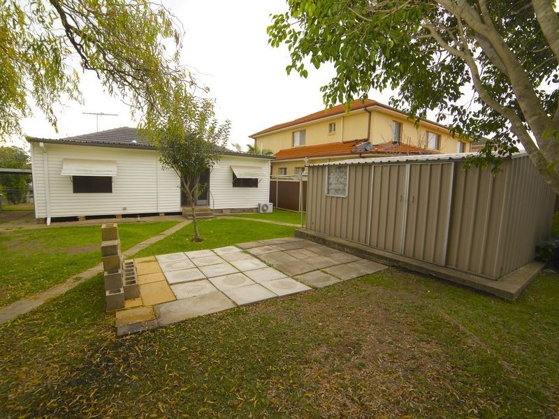 58 Ashcroft Avenue, Casula NSW 2170