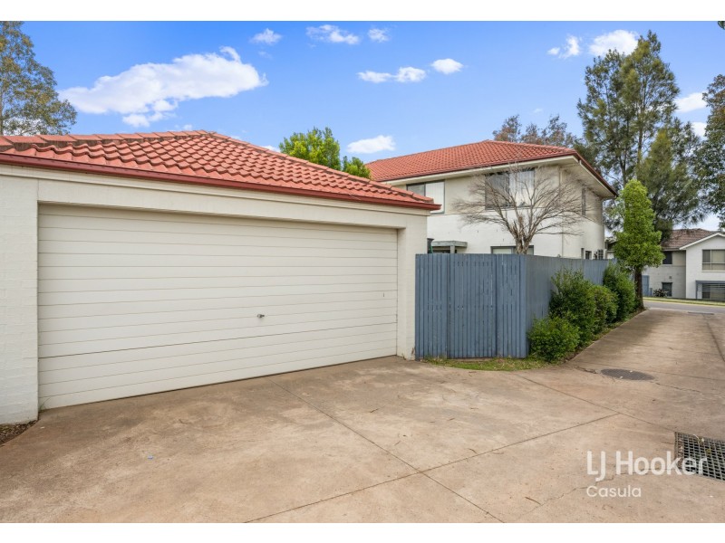 20 Northampton Drive, Glenfield NSW 2167