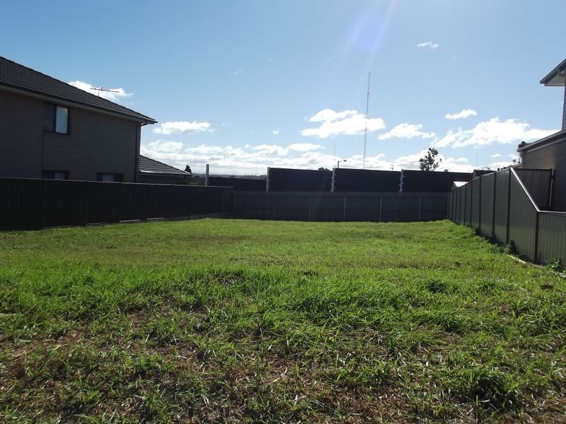 48 Flame Tree St, Casula NSW 2170