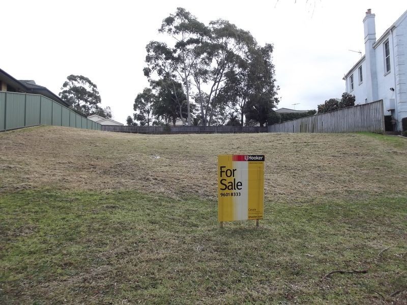 22B Niland Way, Casula NSW 2170