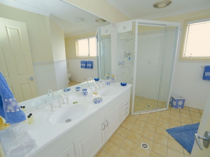 5 Taubman Drive, Horningsea Park NSW 2171