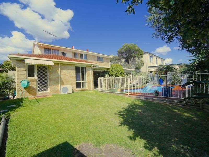 5 Taubman Drive, Horningsea Park NSW 2171
