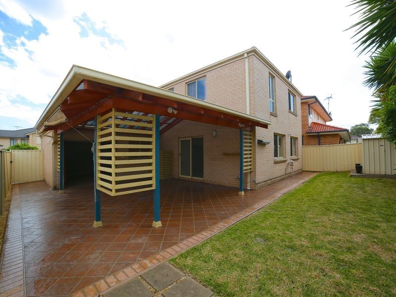 4 Rosewood Ave, Prestons NSW 2170