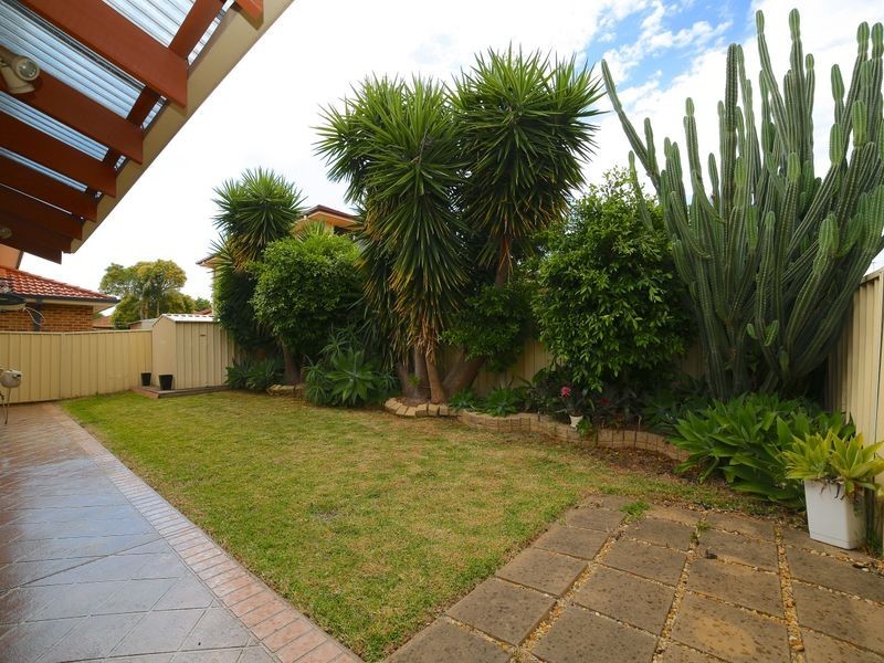 4 Rosewood Ave, Prestons NSW 2170