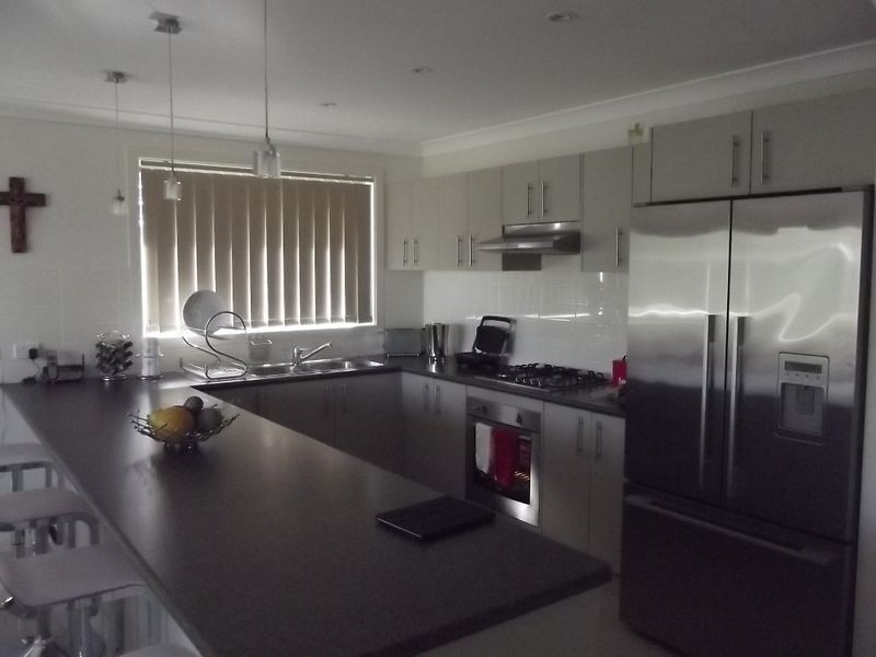 15 Macadamia St, Prestons NSW 2170