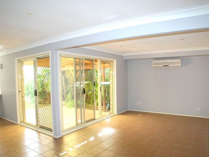 200 Leacocks Lane, Casula NSW 2170