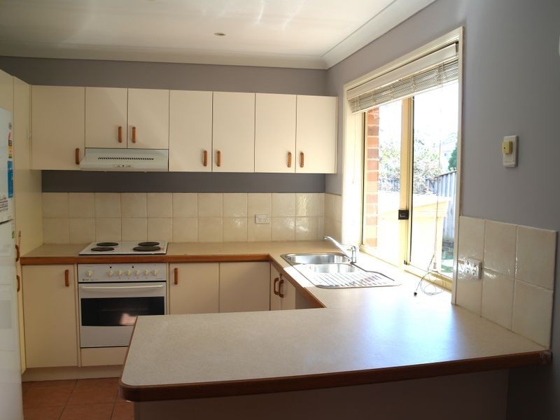 200 Leacocks Lane, Casula NSW 2170