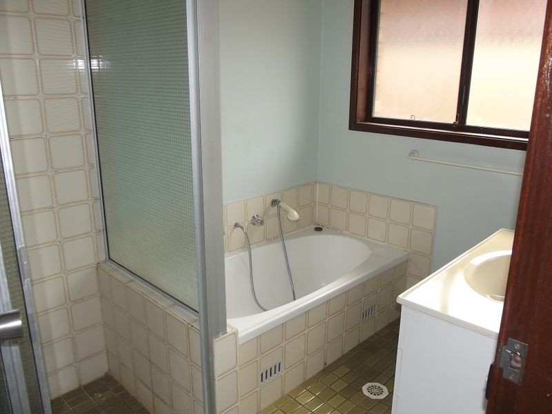 32 Ryder Rd, Greenfield Park NSW 2176