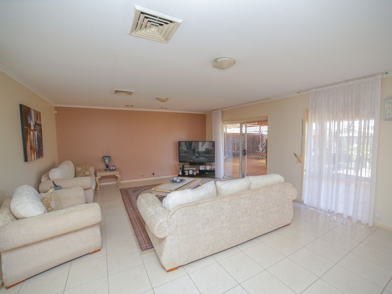 239 Ash Road, Prestons NSW 2170