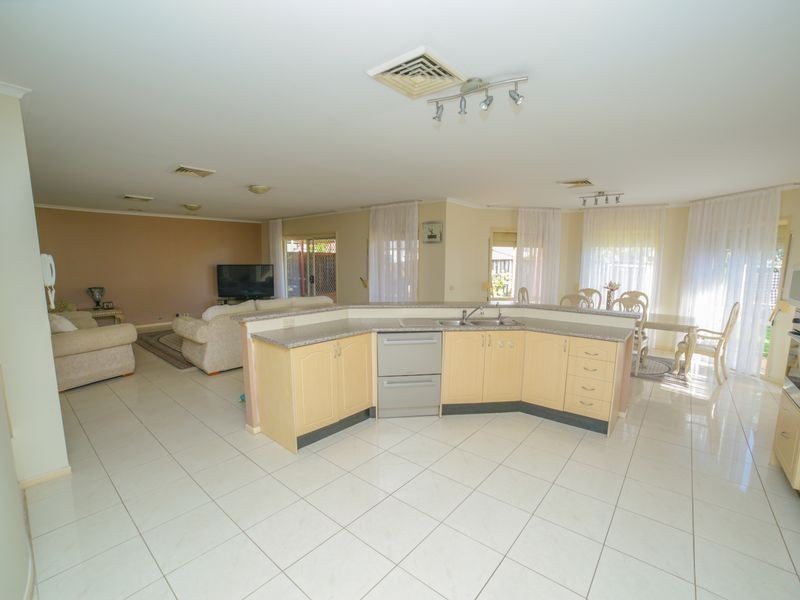 239 Ash Road, Prestons NSW 2170