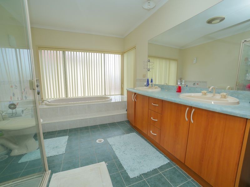 239 Ash Road, Prestons NSW 2170